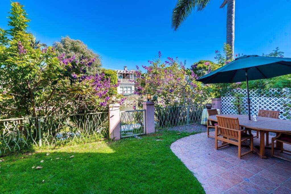 House On The Canal In Venice Los Angeles Extérieur photo
